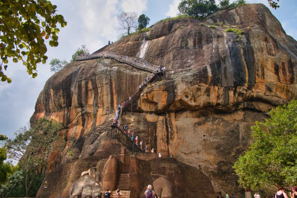 Cultural & Scenic Wonders of Sri Lanka